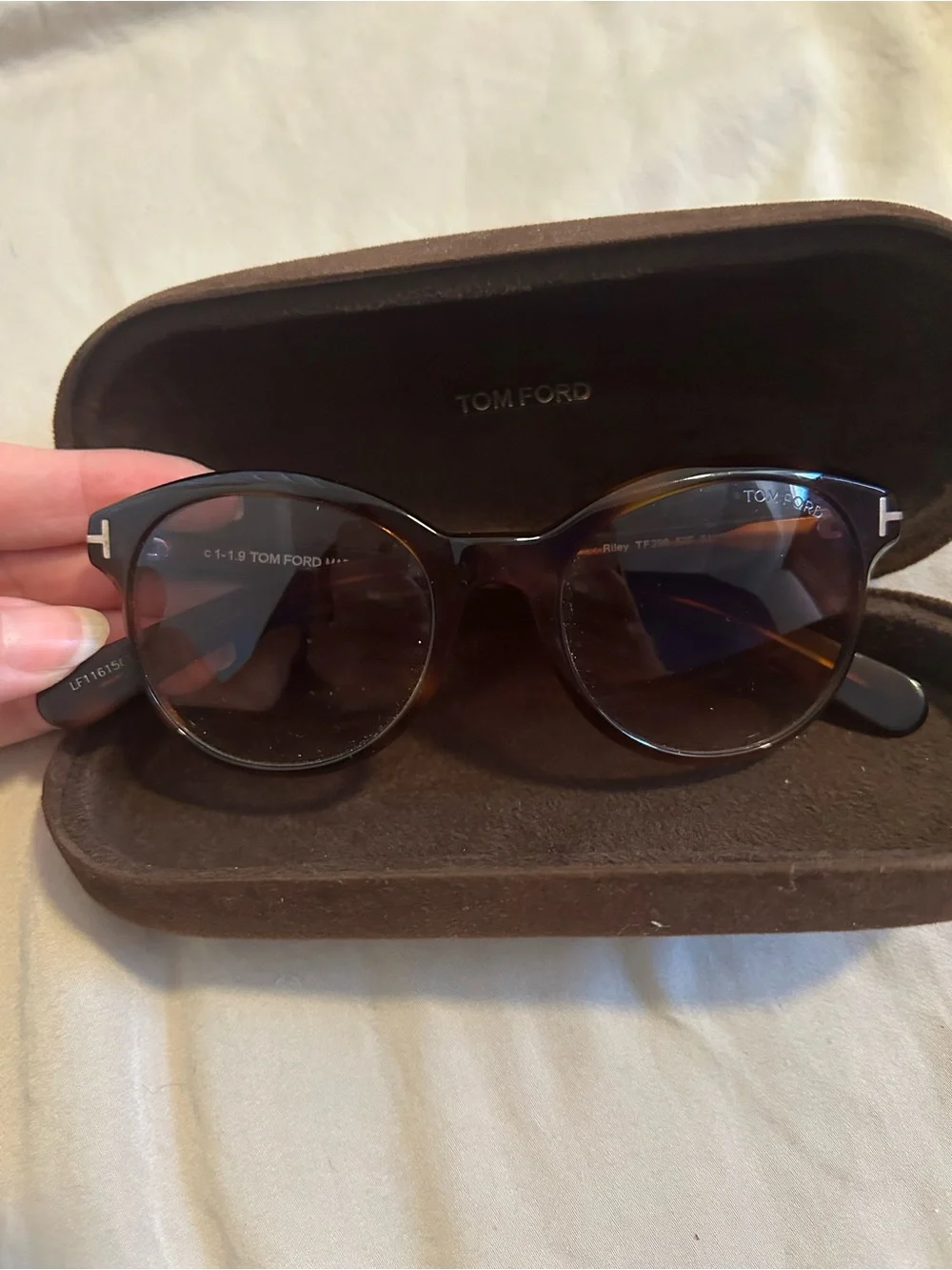 Tom Ford Women's Riley Tortoiseshell Sunglasses w/ Case